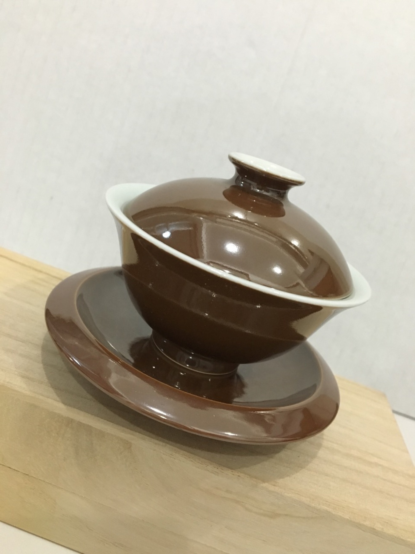 窑变金属釉小碗侧面