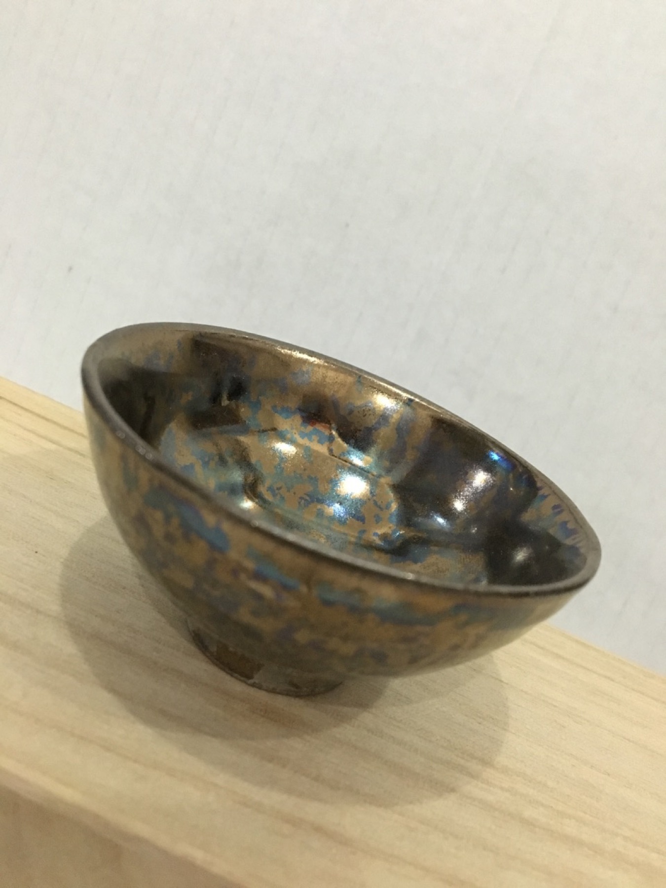金蓝窑变小碗正面