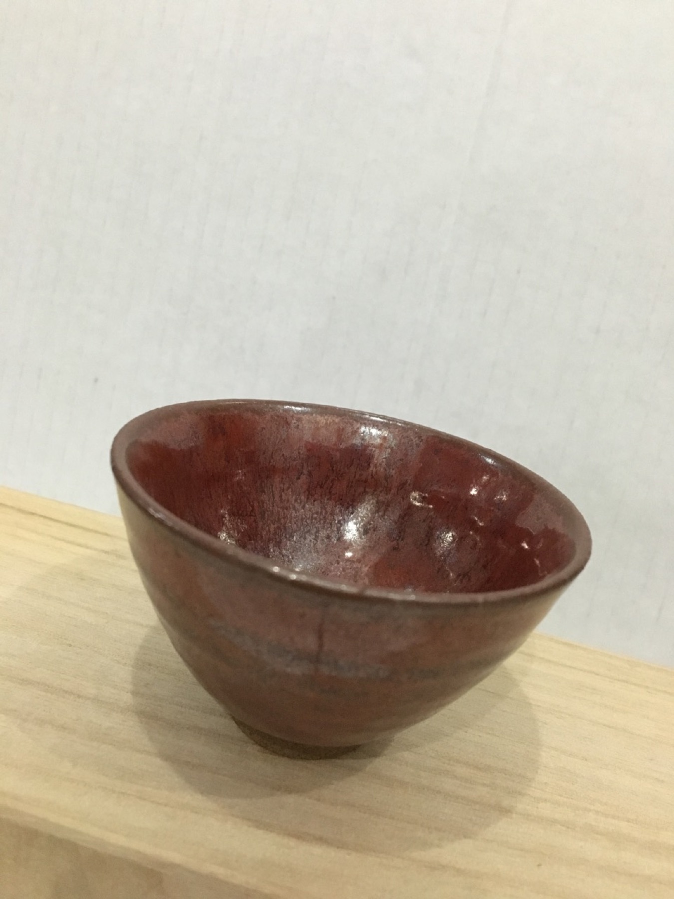 朱砂红小碗正面